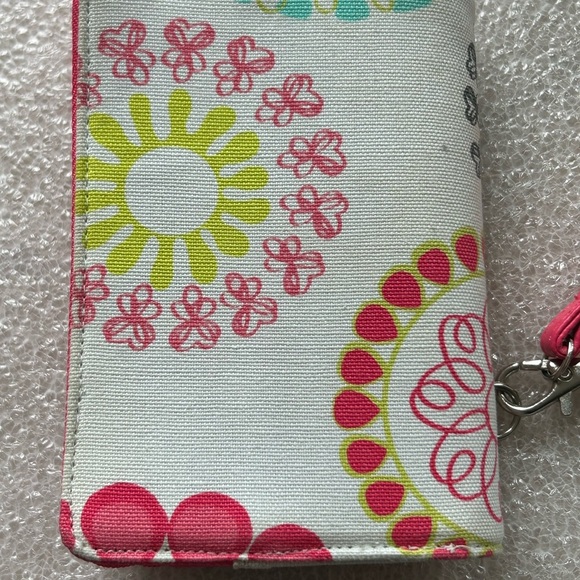 Thirty-One Pink and White Wristlette with  Strap - Picture 3 of 5